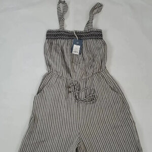 NWT Universal thread strap  jumpsuit size XS
